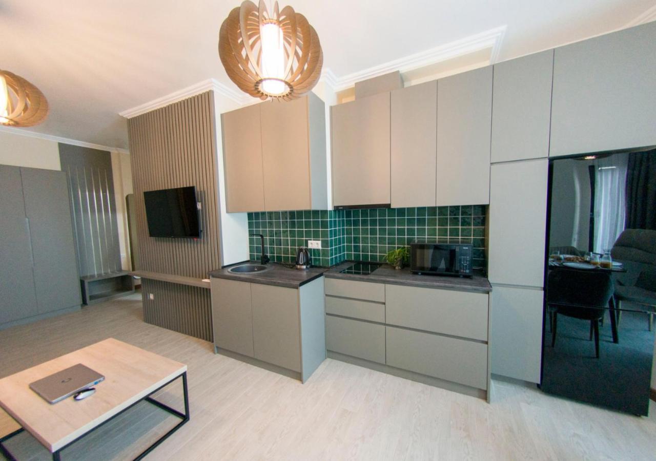 Season Suite Apart-Hotel Batumi Luaran gambar