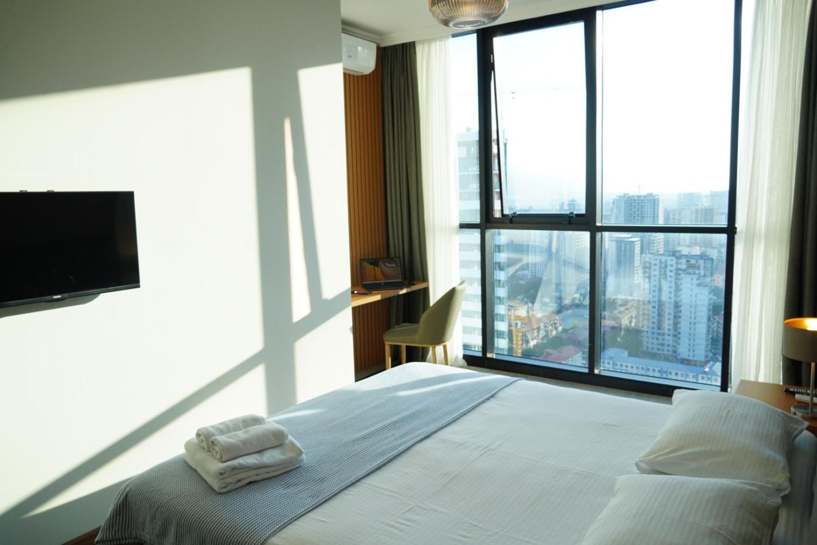 Season Suite Apart-Hotel Batumi Luaran gambar