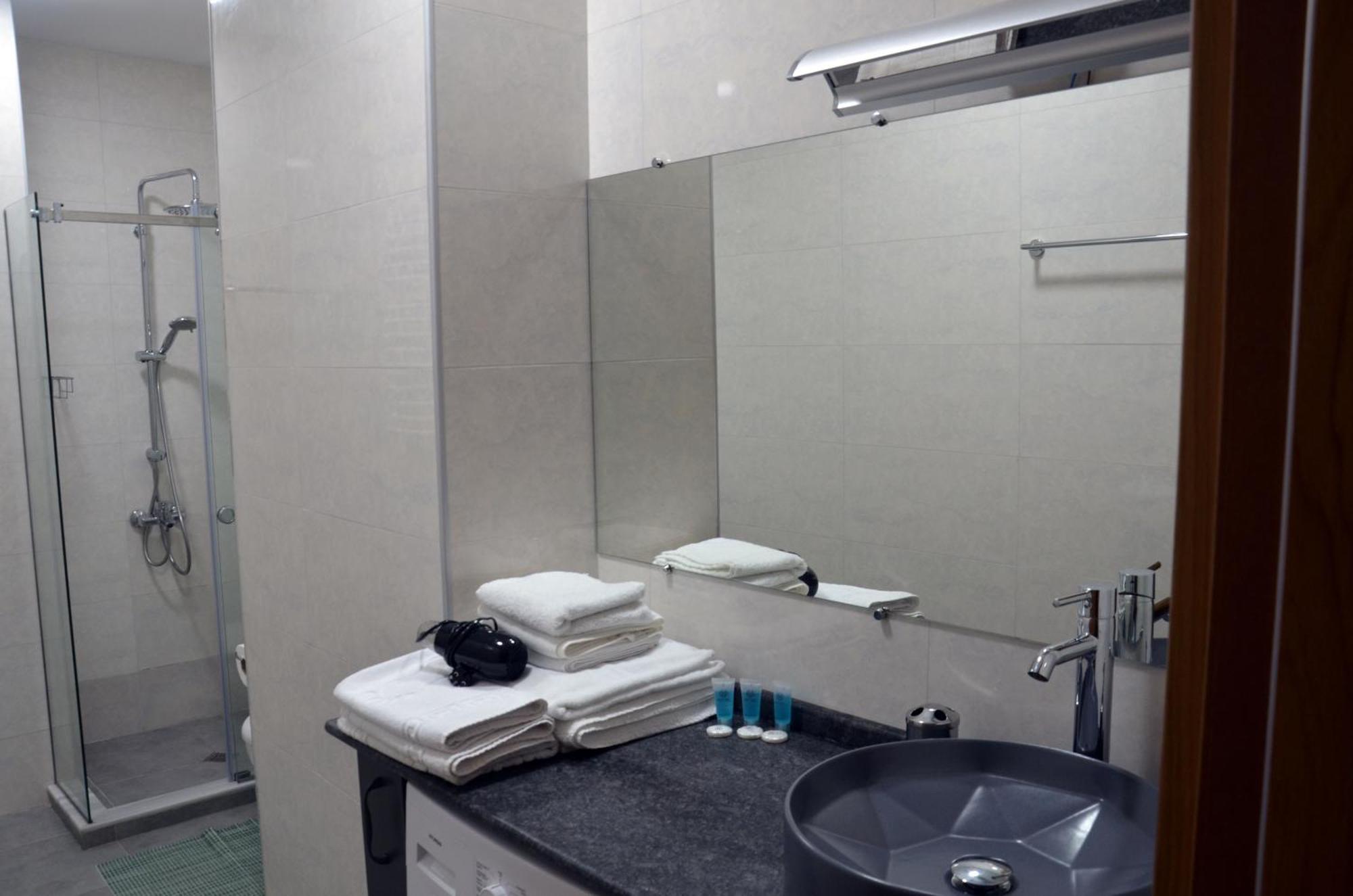 Season Suite Apart-Hotel Batumi Luaran gambar