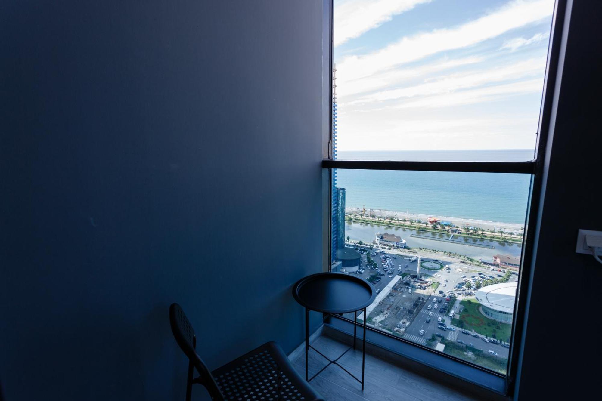 Season Suite Apart-Hotel Batumi Luaran gambar