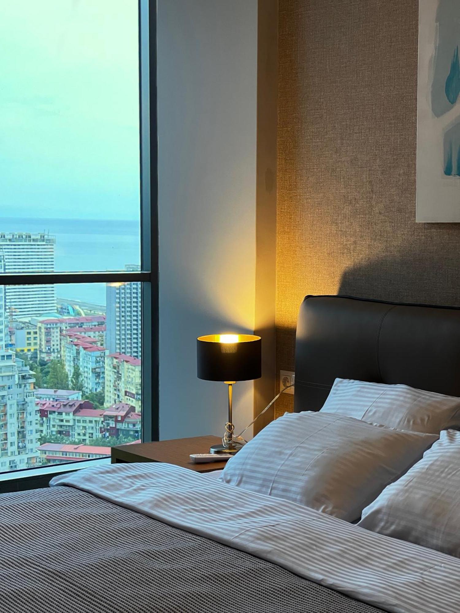 Season Suite Apart-Hotel Batumi Luaran gambar