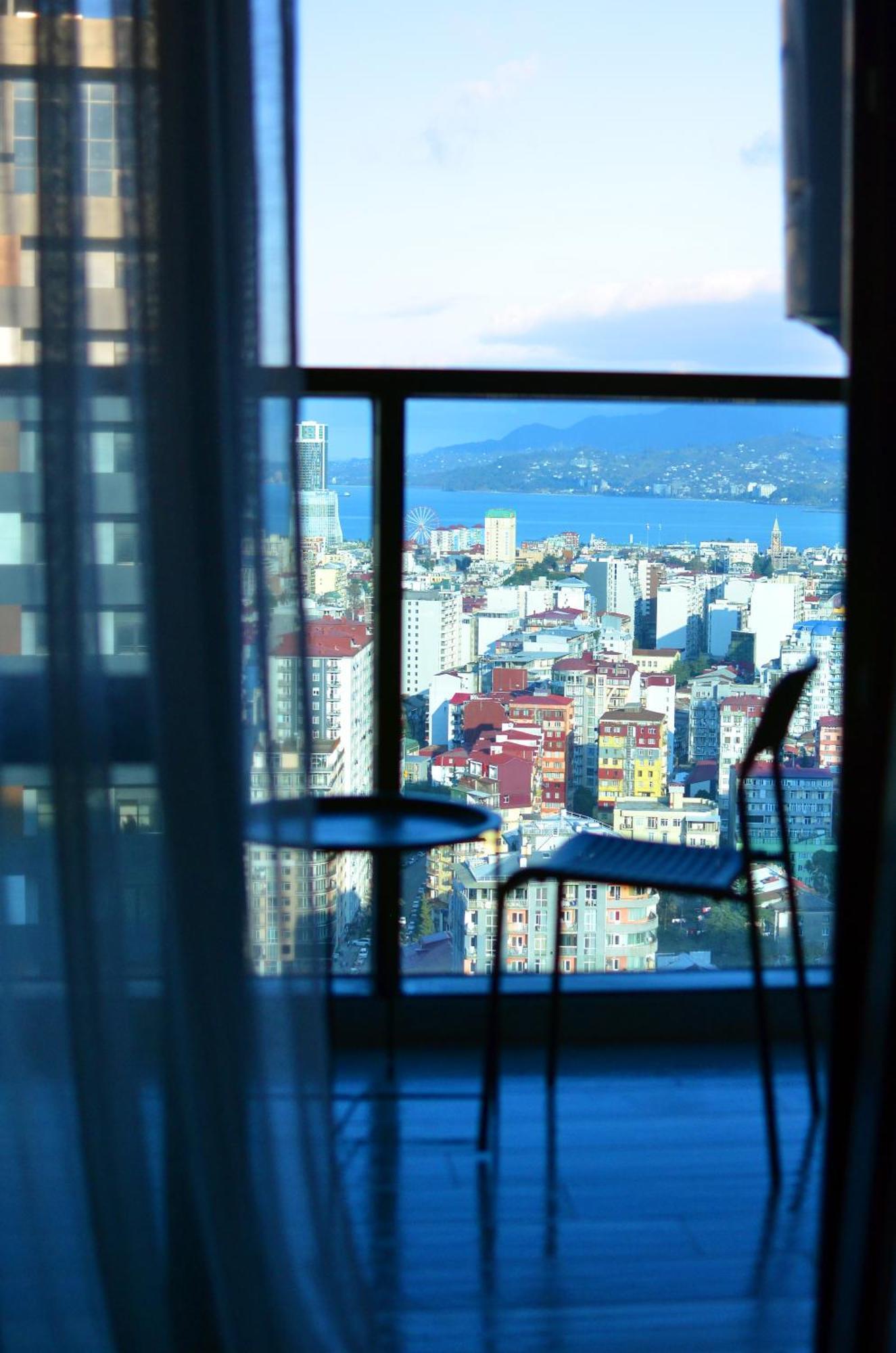 Season Suite Apart-Hotel Batumi Luaran gambar
